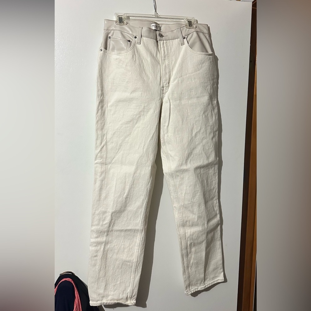 Abercrombie & Finch 90s straight ultra high rise